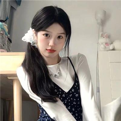 青春激光海报
